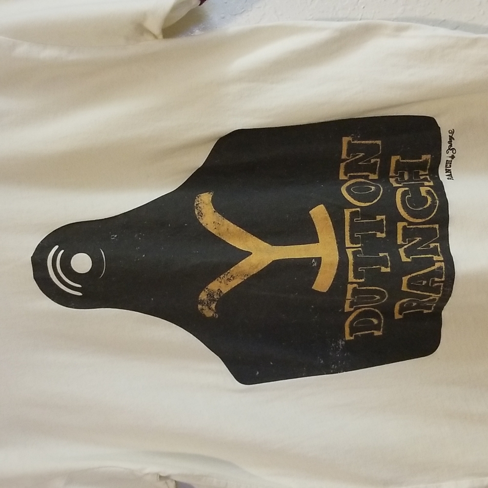 Yellowstone | Dutton Ranch Ear Tag T Shirt - Picture 3 of 11